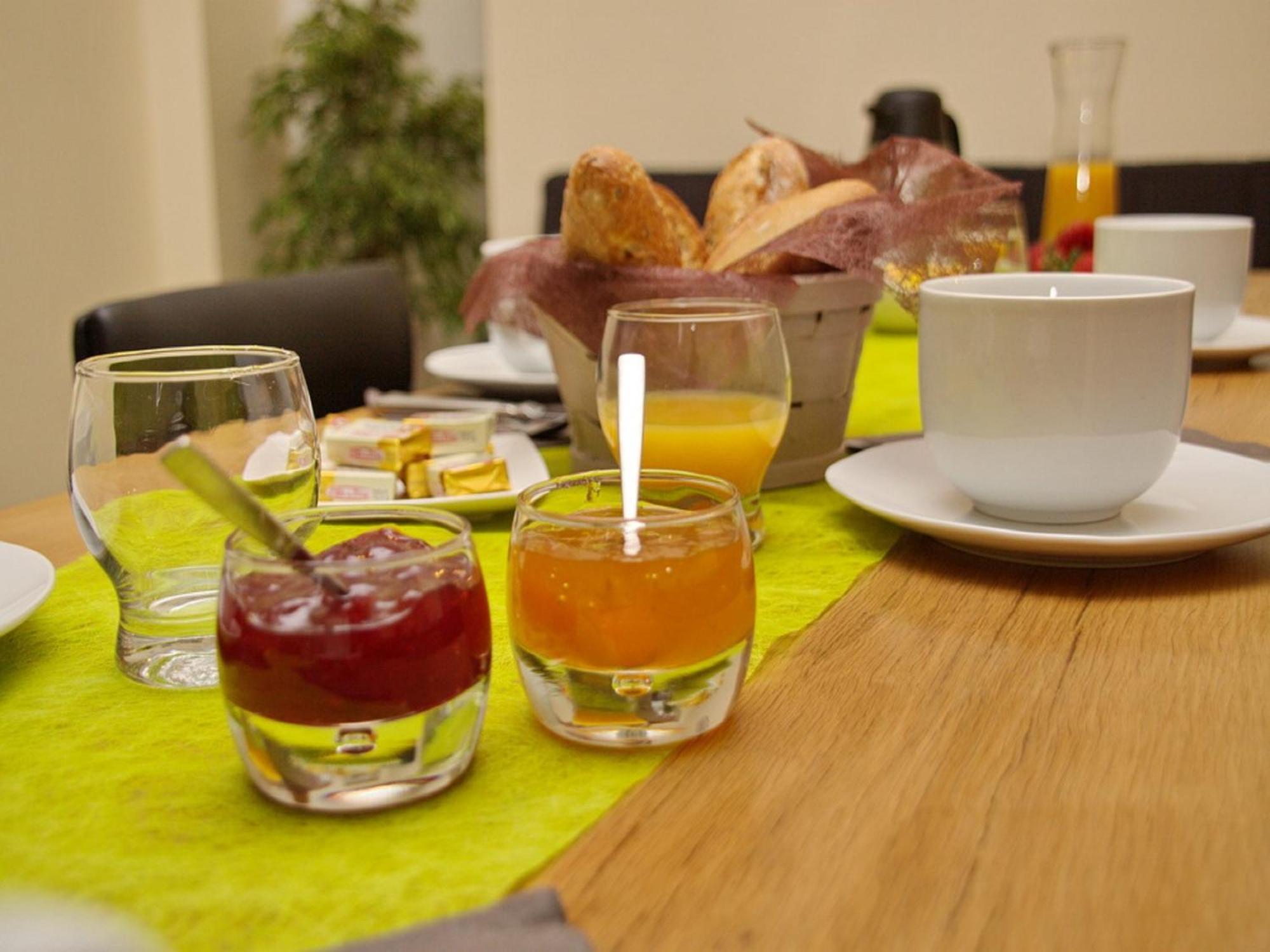 O Delices De La Monnerie Hotel Bourgnac ภายนอก รูปภาพ